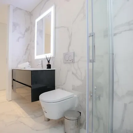 Sea Side Luxury Apartamento *